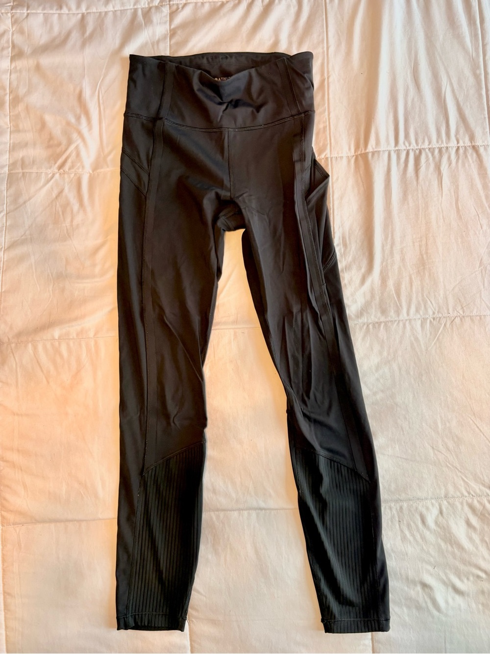 Athleta Vitality Rib 7/8 Tight size small